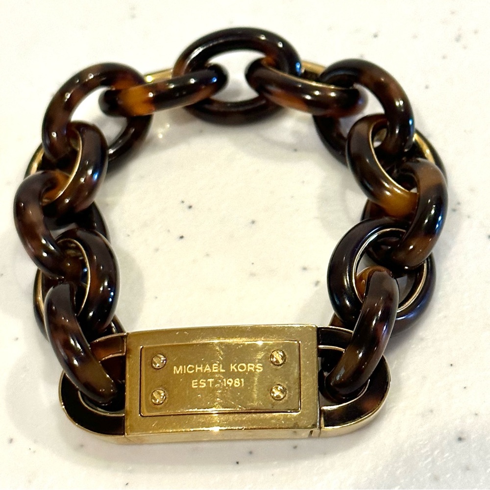 Michael Kors Bracelet.  Tortoise ID style in gold tone. - Picture 7 of 15